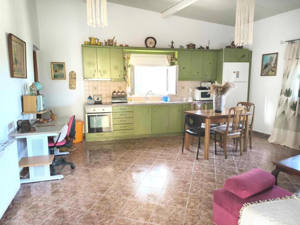 Elena'S Farm House Near Airport And Artemida Beach ภายนอก รูปภาพ