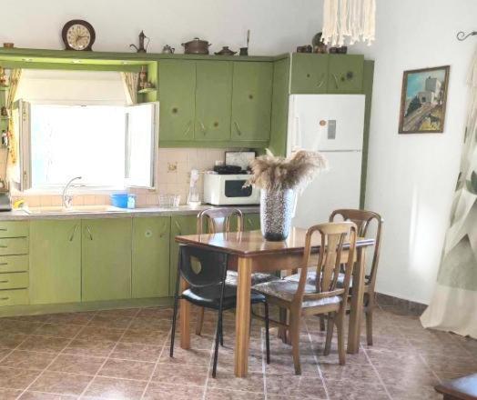 Elena'S Farm House Near Airport And Artemida Beach ภายนอก รูปภาพ